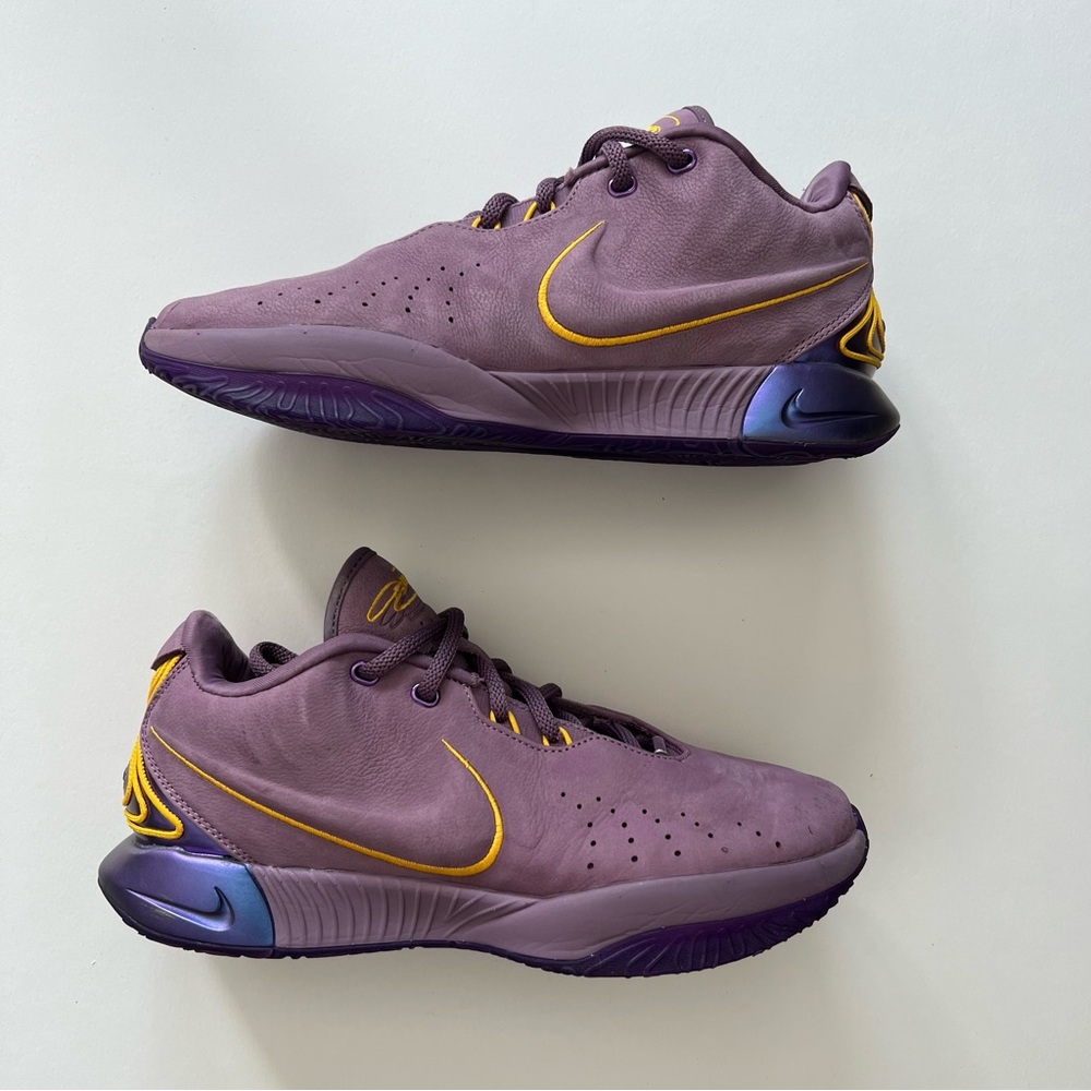 size 8.5 Nike LeBron 21 'Freshwater' FV2345 500